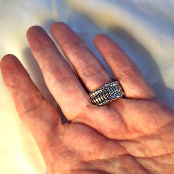 Fifth Avenue Collection " Don't Be Shy" Cocktail Ring Silver and Clear Crystal - Picture 6 of 10